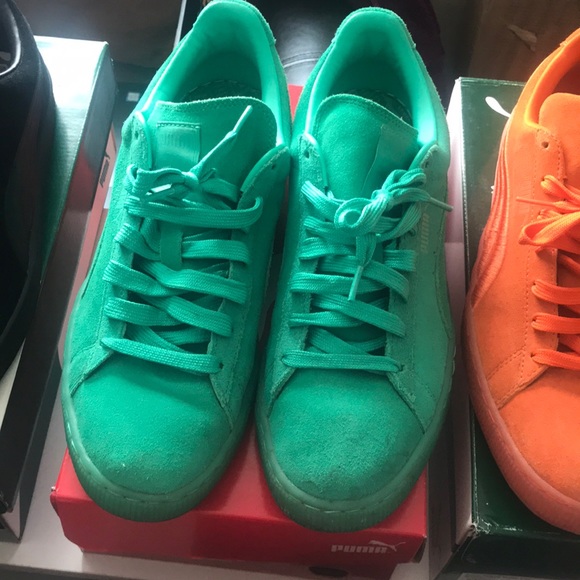 Lot of Vans and Pumas - Picture 6 of 7